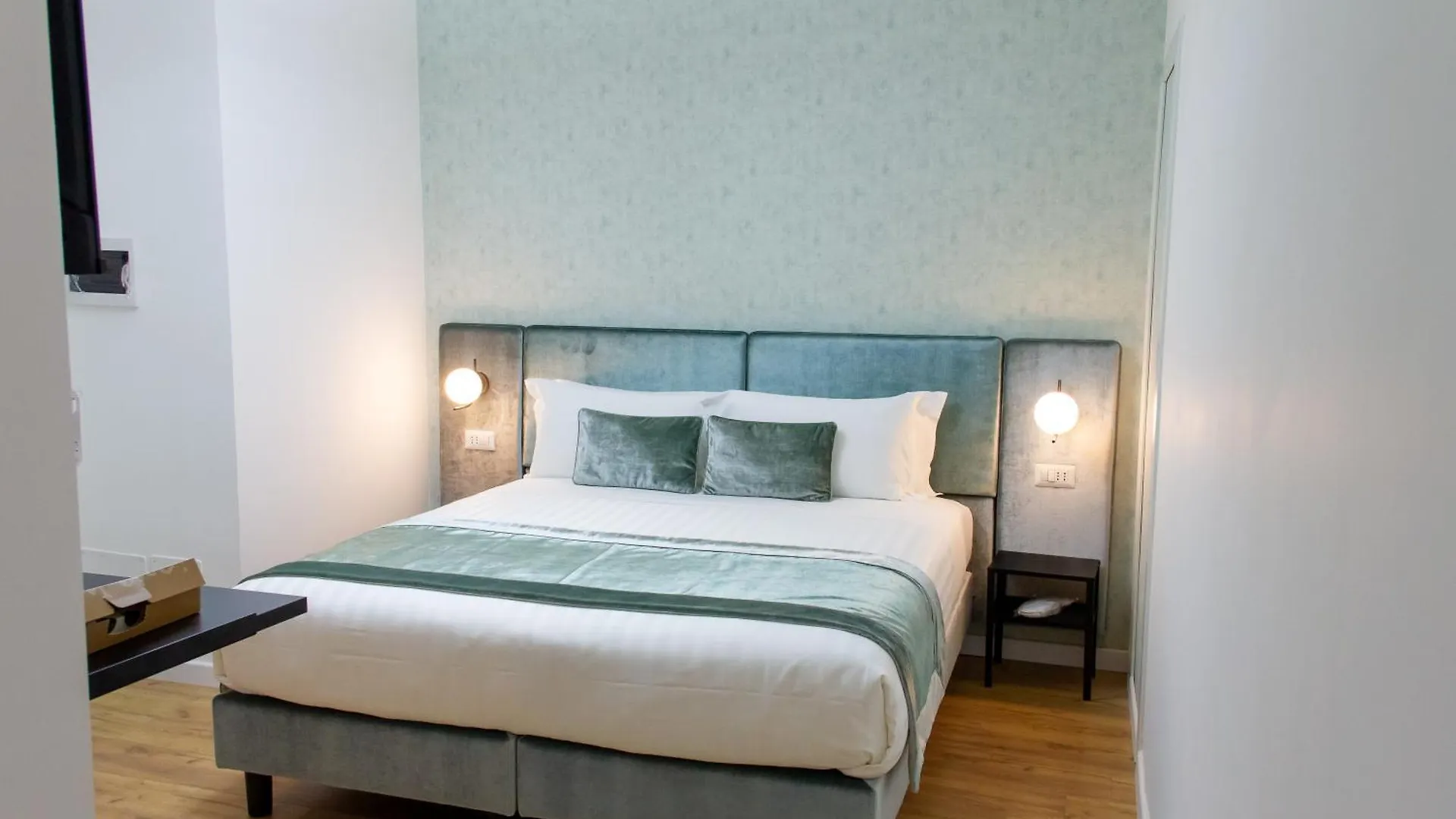 Home At Rome St. Peter Rooms&Apartment 0*,  Italien