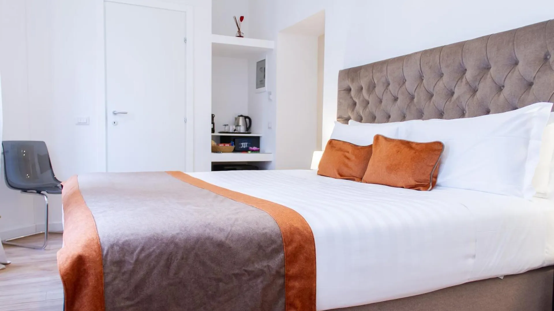 Pensionat Home At Rome St. Peter Rooms&Apartment