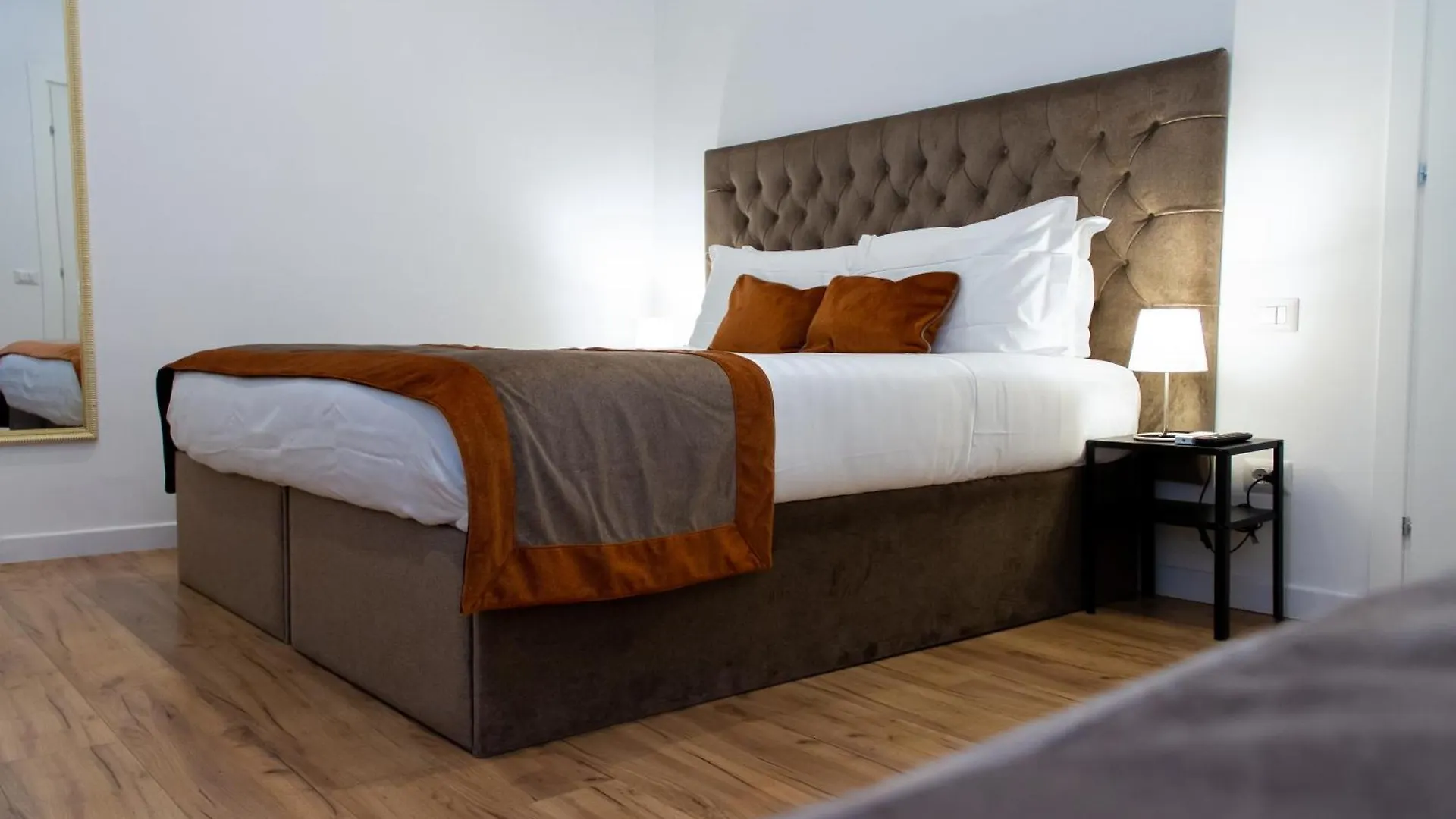 Affittacamere Home At Rome St. Peter Rooms&Apartment