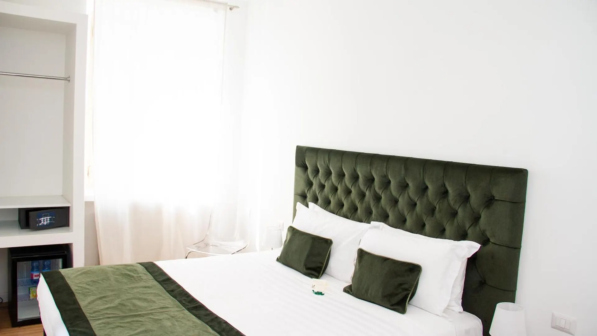 Affittacamere Home At Rome St. Peter Rooms&Apartment